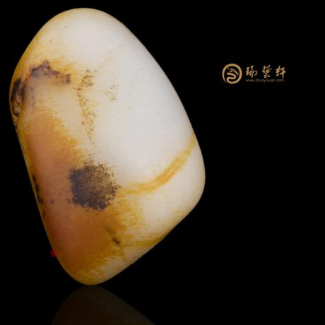 【琢藝軒】新疆和田紅沁、黃沁、黑皮一級(jí)白三色原石 159.3克