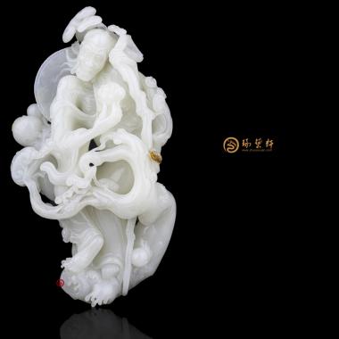 吳德昇 新疆和田紅皮羊脂白籽玉擺件 云游四海 817.5克