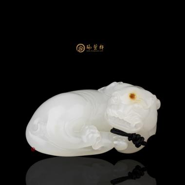 新疆和田紅沁皮羊脂白籽玉掛件 貔貅 37克